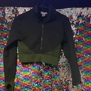 Stylish Black Cropped Jacket